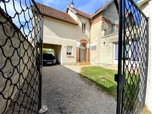 maison à la vente -   02200  SOISSONS, surface 120 m2 vente maison - UBI435991307